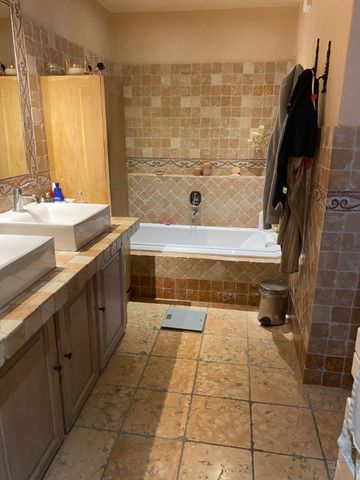 MAISON 135M² 5 CHAMBRES LES MILLES - Photo 5