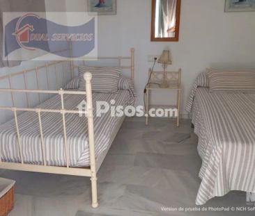 Casa adosada en alquiler en Nuevo Portil - Photo 3