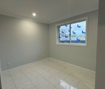 Modern granny flat with Parking - Photo 3