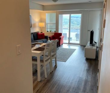 2bed, 2bath Fully furnished U6 Top floor penthouse condo UBCO - Photo 1