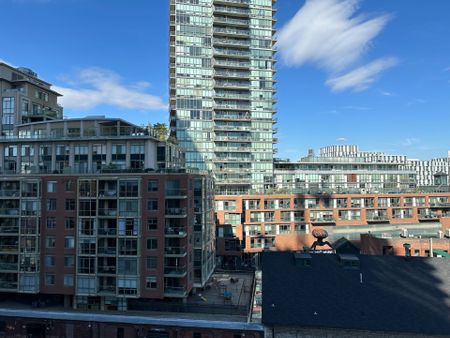 For Lease - 35 Parliament Street Unit# 707, Toronto, Ontario - Photo 3