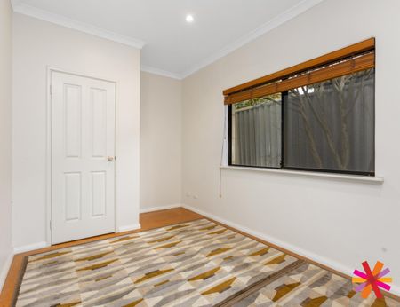 STUNNING 4 x 2 HOME IN MANNING - Photo 5