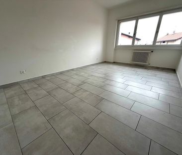 Moderno 2.5 locali ampia metratura con lavatrice privata - Photo 6