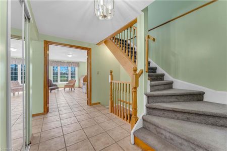 12 Rodgers Rd, Guelph - Photo 5