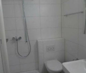 "Zentrale Wohnung Nähe Autobahn, Stadtzentrum & Bahnhof" - Photo 3