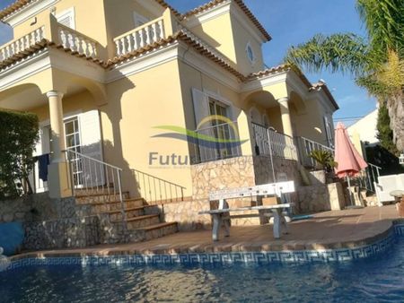 Luxury 4 bedroom Detached House for rent in Loulé, Portugal - Photo 2