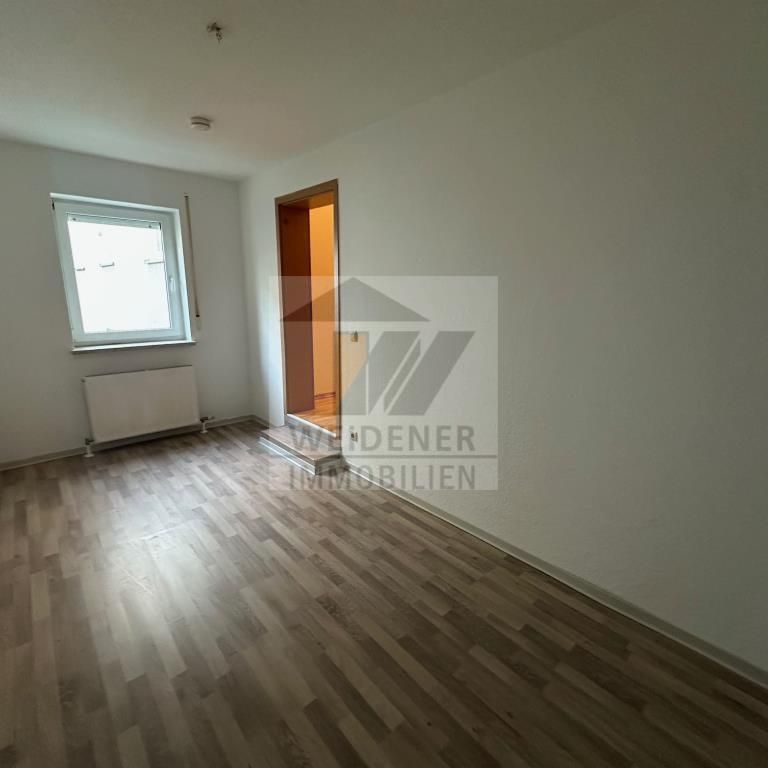 Für Junggebliebene: Tolle 2-Zimmer Wohnung mit Balkon im ruhigen Hinterhaus! - Photo 1
