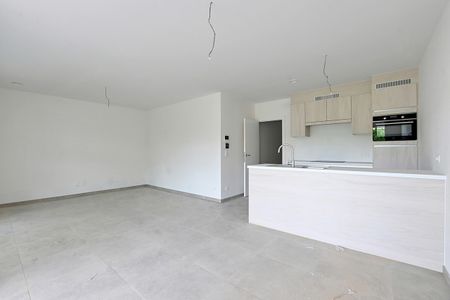 Appartement - Te huur - Photo 2