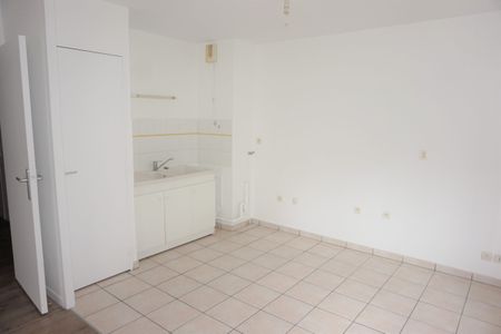 Appartement à louer - 76600 LE HAVRE - Photo 4