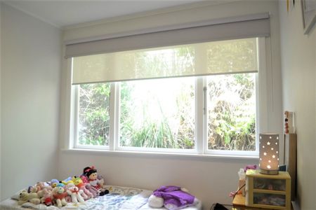 Sunny Three Bedroom Home in Miramar - Photo 4