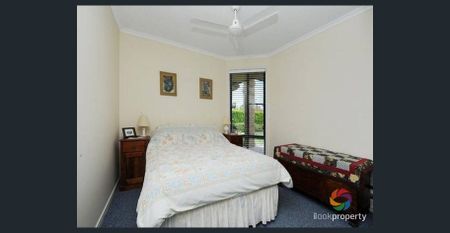 Want the BIG house but the SMALL yard?? Perfect!! - Photo 3