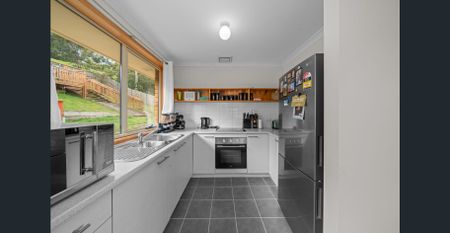 Comfortable Living and Fantastic Views - Photo 4