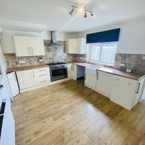 Copperfield Avenue, Great Yarmouth, N... - Photo 1