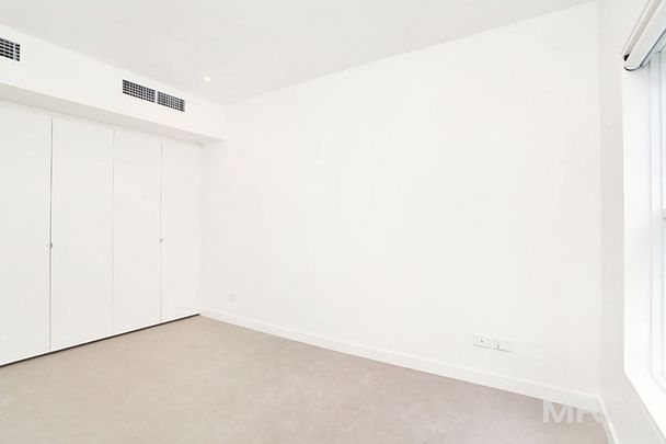 14 Stables Lane, South Yarra - Photo 1
