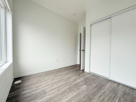 For Lease - 38 Matawin Lane, Richmond Hill, Ontario - Photo 4