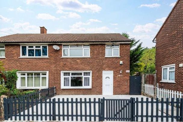 Merriman Road, Greenwich, SE3 - Photo 1