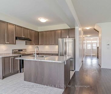 Detached Home For Lease | X8139500 - Photo 6