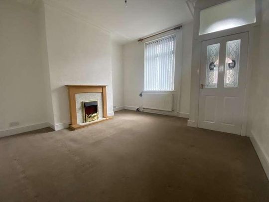 Rochdale Road, Royton, Oldham, OL2 - Photo 1