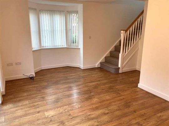 Clos Cwm Golau, Merthyr Tydfil, CF47 - Photo 1