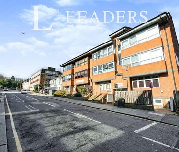 Bedroom - Central Luton - Unfurnished, LU1 - Photo 3