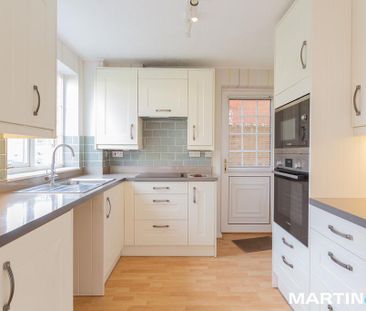 3 bedroom semi-detached house to rent - Photo 6