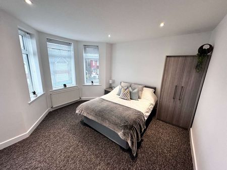 A Marvelous Houseshare for Rent in Brighton Room 5 - Photo 5