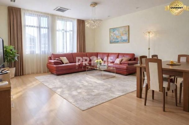 VEĽKOMETRÁŽNY 3i byt, 2xkúpeľňa, šatník, balkón, klíma, garáž, CENTRUM - Photo 1
