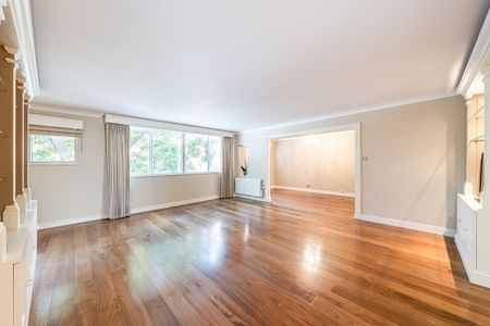 4 bedroom apartment to rent - Photo 4