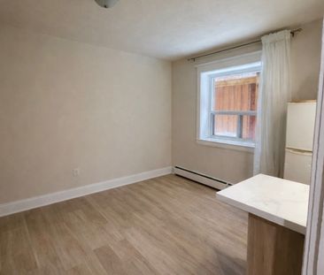 For Lease - 98 VAUGHAN Road Unit# 106, Toronto, Ontario - Photo 4