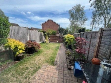 2 bedroom terraced house to rent - Photo 5