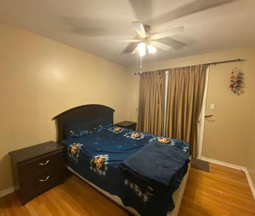 For Lease - 656 Abana Road, Mississauga, Ontario - Photo 2