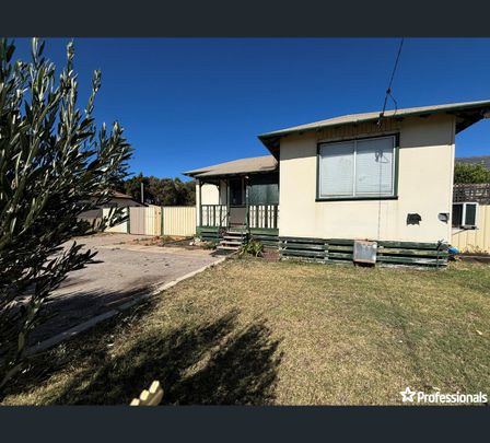116 Francis Street, Beachlands, WA 6530 - Photo 1