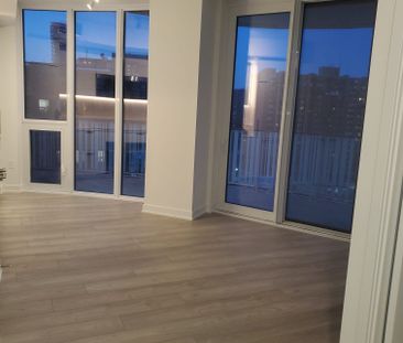 For Lease - 1 Fairview Road Unit# 804, Mississauga, Ontario - Photo 1