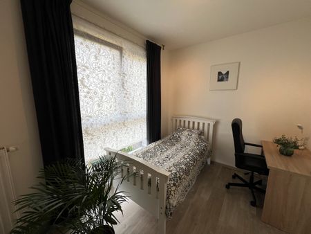 Luxueus 2-slaapkamerappartement nabij het centrum van Genk - Foto 2