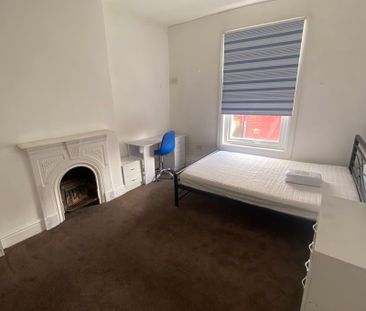 Brookdale Road, Liverpool - Photo 1