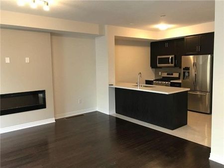 For Lease - 380 Cranbrook Common, Oakville, Ontario - Photo 5