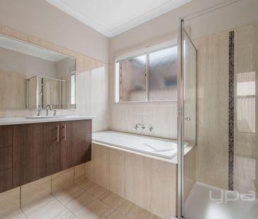 THREE BEDROOM HOUSE - Photo 5