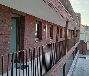 Appartement te huur in Houthalen voor € 1.000 met 2 slaapkamers - Foto 2