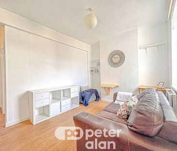 2 bedroom terraced house to rent - Photo 3