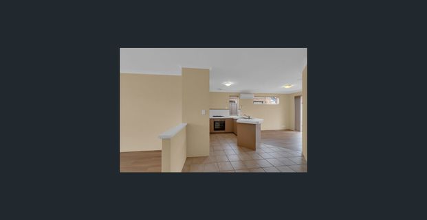 REFURBISHED - LOW MAINTENANCE 3x1 UNIT IN WARNBRO! - Photo 1