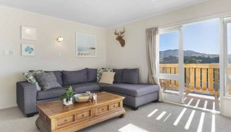 99B Fraser Ave, Johnsonville - Photo 3