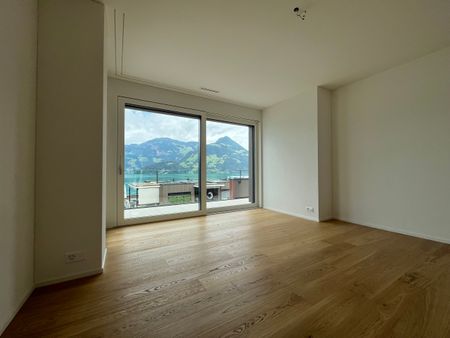 Living directly on Lake Lucerne – your dream apartment with a view of the lake - Photo 3