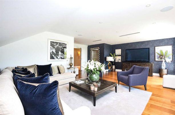 3 bedroom penthouse to rent - Photo 1