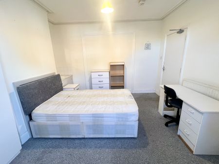 Ivy Road, Northampton - Photo 4