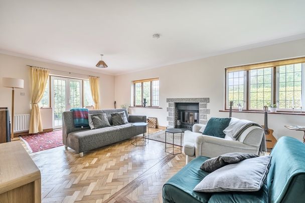 4 bedroom detached house to rent - Photo 1