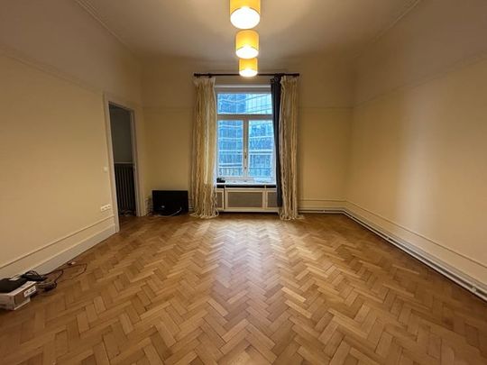 Appartement te huur - Photo 1