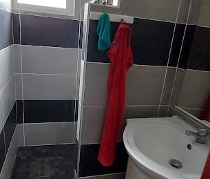 Location Maison 5 pièces 123m² LA RIVIERE 97421 - Photo 5