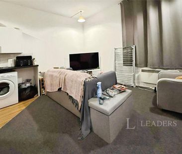 2 bedroom flat to rent - Photo 6