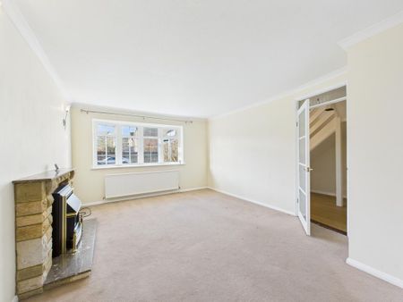 3 bedroom detached house to rent - Photo 2