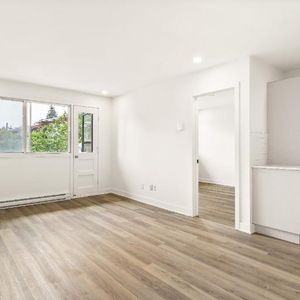 1 CH - 1 SDB - Montréal - $1,345 /mo - Photo 2